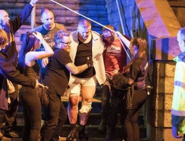 Τρομοκρατική Επίθεση Μάντσεστερ: Μυστήρια εξαφάνιση γυναίκας λίγο πριν την έκρηξη (φωτό)